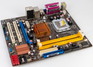 Asus-P5KPL-AM-G31-LGA-775-DDR2-4G-SATA2