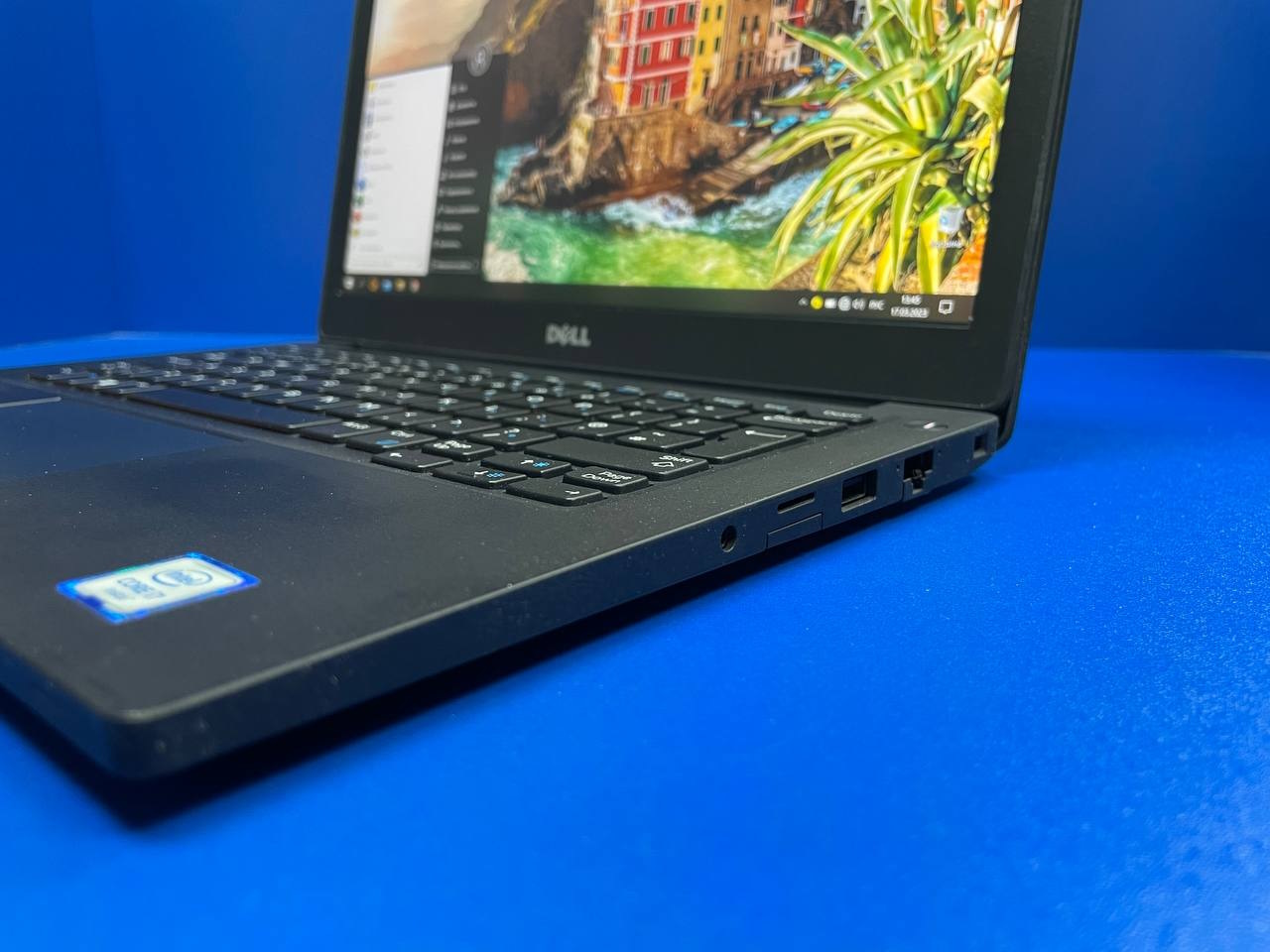 q93_17629c53613089001bc51902f0696b2e254c1f5fa3f28eb23323b9d651d6afe8